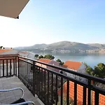 公寓 Seaside With A Swimming Pool Okrug Donji, Ciovo - 8664 *