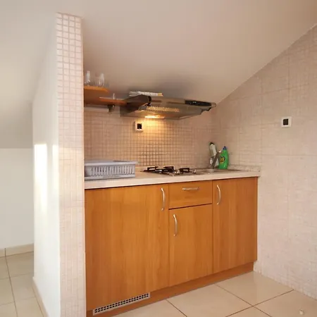 公寓 Seaside With A Swimming Pool Okrug Donji, Ciovo - 8664 *