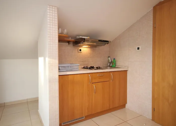 Apartamento Seaside With A Swimming Pool Okrug Donji, Ciovo - 8664 *
