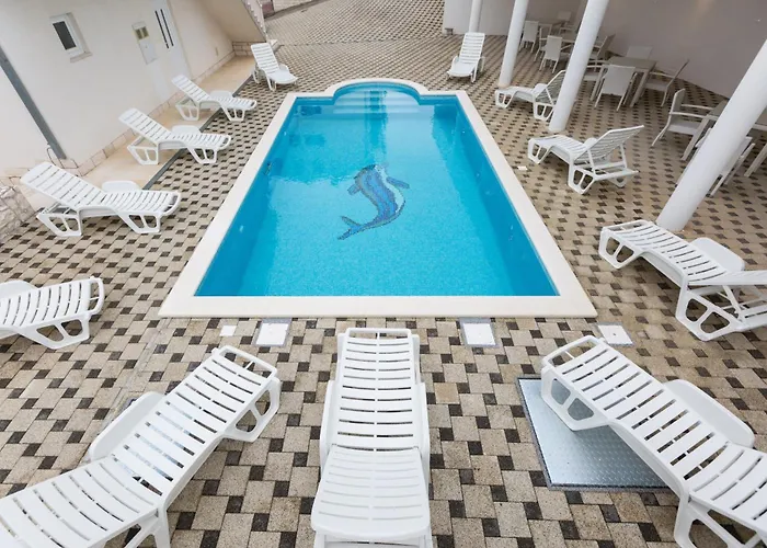 Seaside With A Swimming Pool Okrug Donji, Ciovo - 8664 Apartamento *